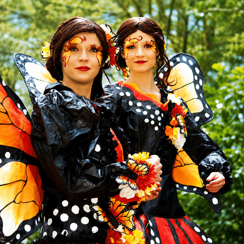 Butterfly Vlindervlucht op stelten is te boeken via boekingskantoor Kwadraad (2)
