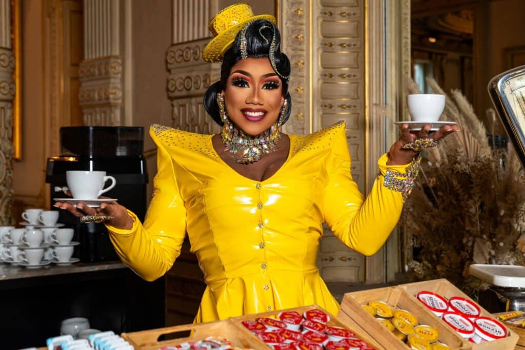 Drag Queen Show is te boeken via boekingskantoor Kwadraad 25 jaar ervaring in Drag Queen Entertainment 2