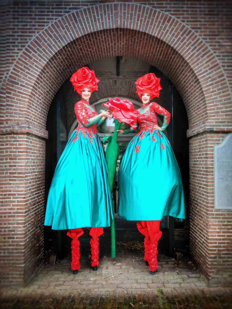 roses are red boeken bij boekingskantoor kwadraad steltlopen online prijs scaled