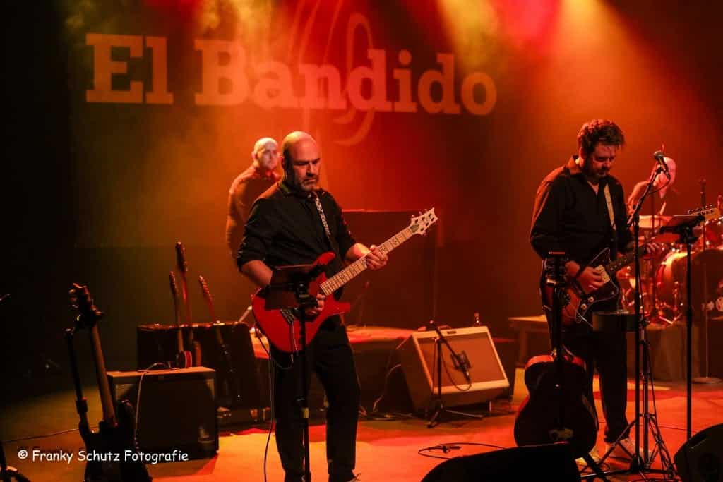 El Bandido Tura Tribute band is te bnoeken via hun boekingskantoor Kwadraad (10)