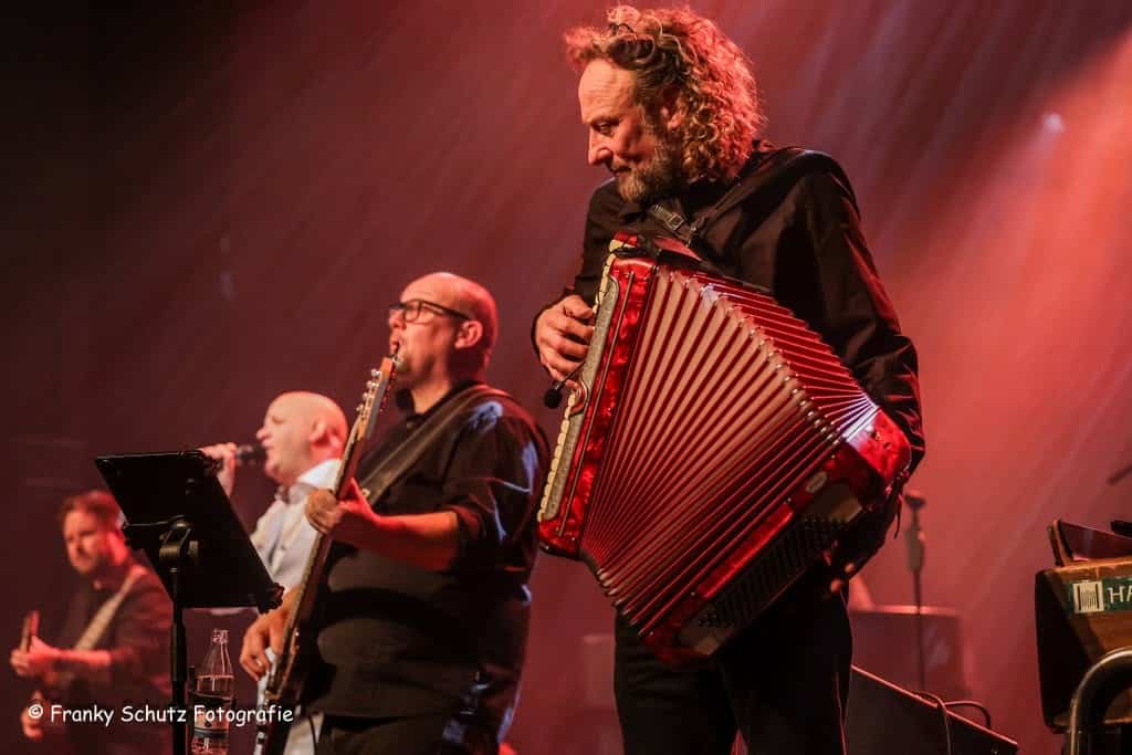 El Bandido Tura Tribute band is te bnoeken via hun boekingskantoor Kwadraad (12)