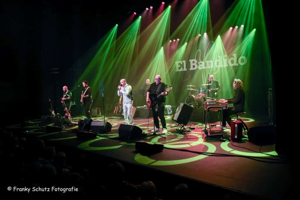 El Bandido Tura Tribute band is te bnoeken via hun boekingskantoor Kwadraad (14)