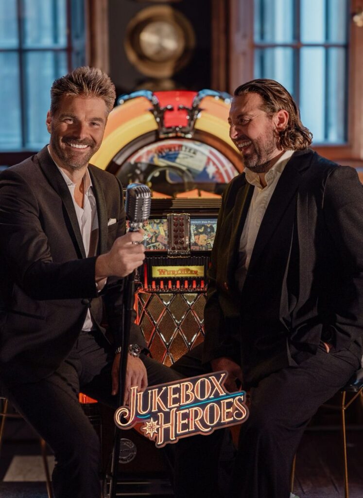 Jukebox Heroes Kobe Ilse is te boeken via hun boekingskantoor Kwadraad. Prijs Jukebox Heroes Kobe Ilsen online via www.kwadraad (1)
