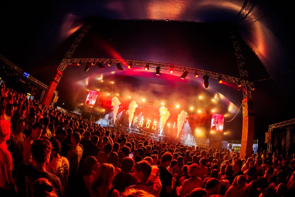 PROOST! band is exclusief te boeken via boekingskantoor KWADRAAD (17)