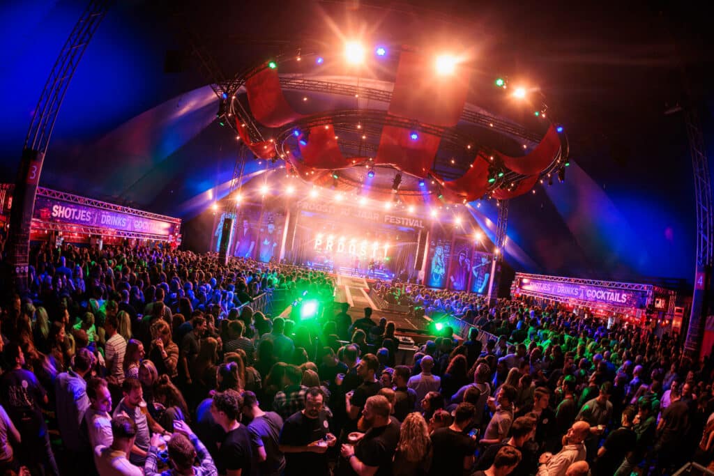 PROOST! band is exclusief te boeken via boekingskantoor KWADRAAD (4)