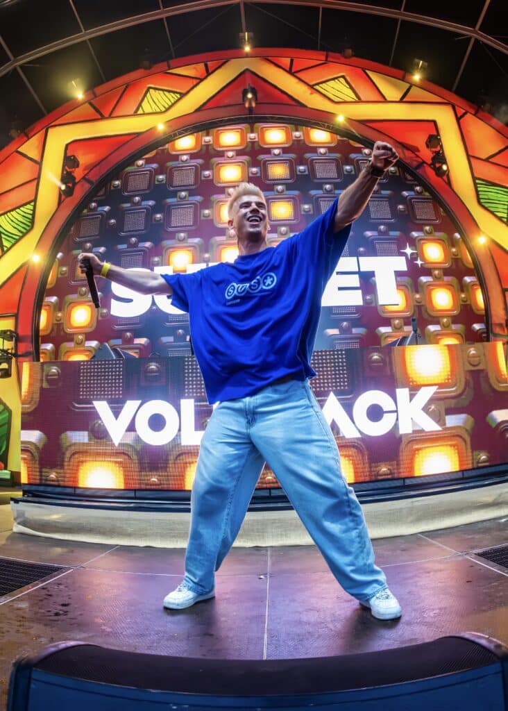 DJ Voltrack is te boeken via boekingskantoor Kwadraad (11)
