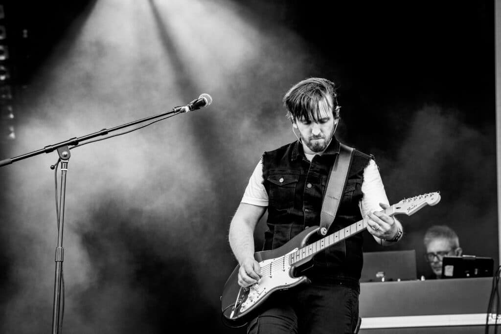 Run 2 You Bryan Adams Tribute Band is te boeken via boekingskantoor KWADRAAD (2)